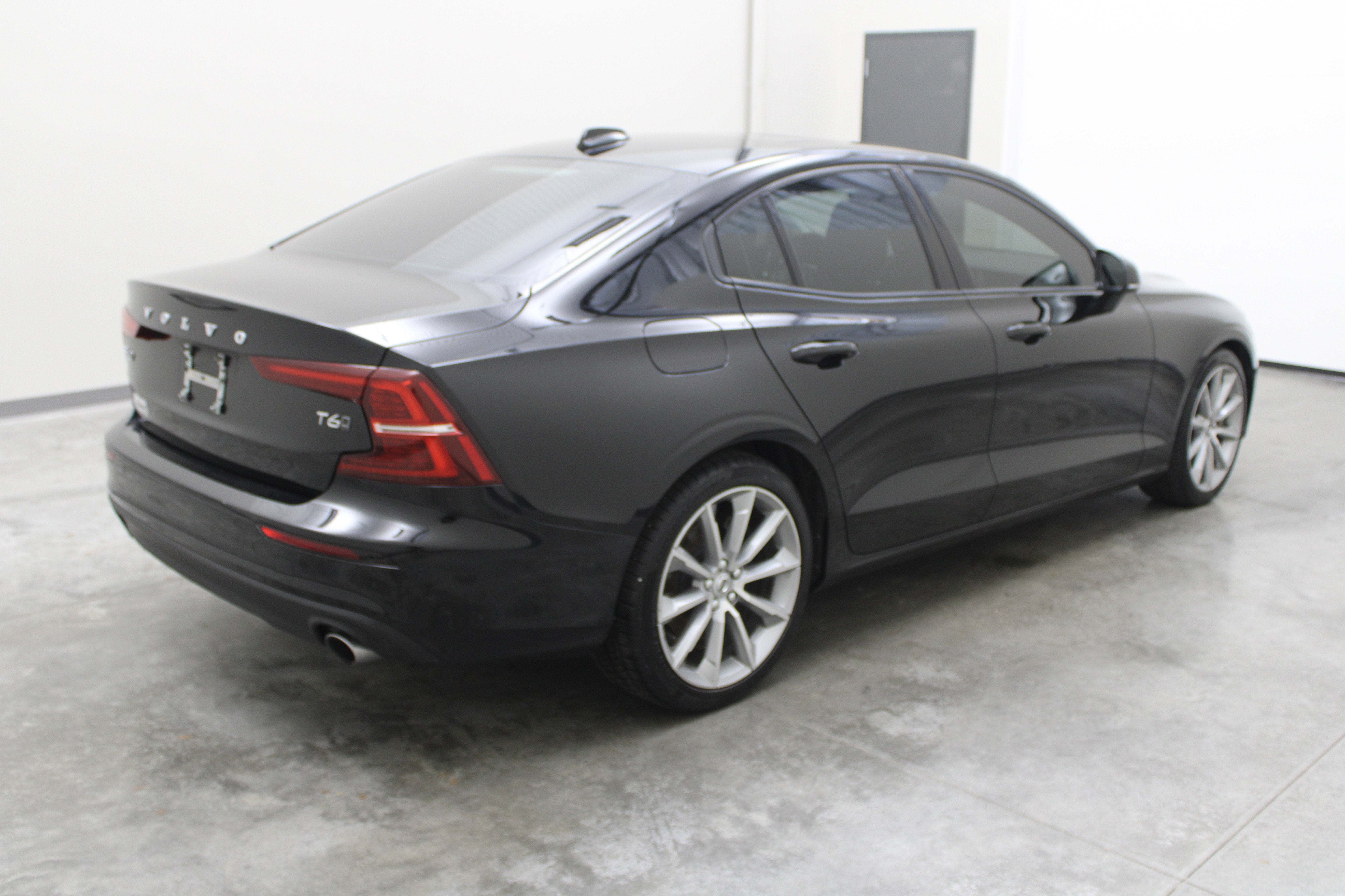 2020 Volvo S60 Momentum