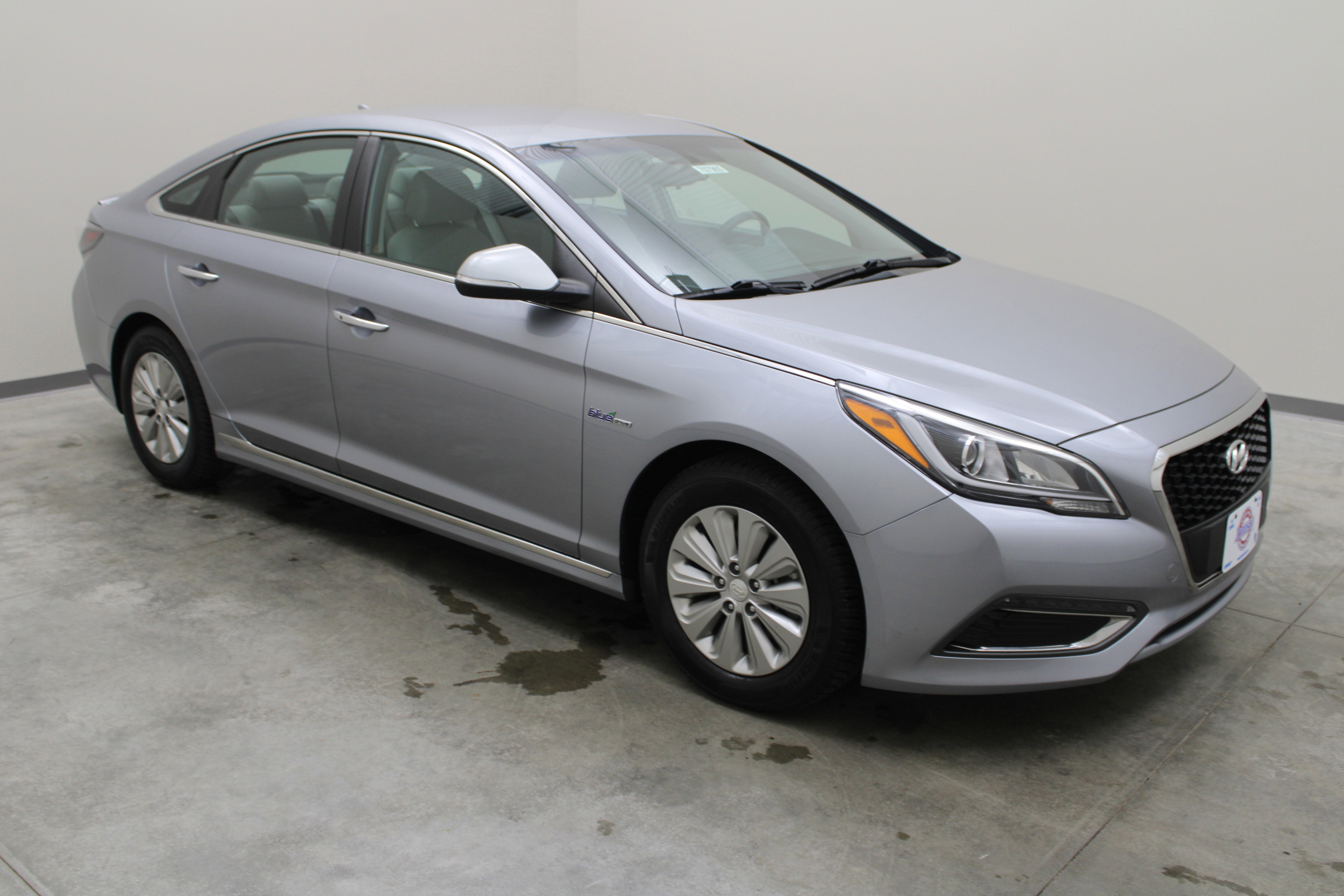 2017 Hyundai Sonata Hybrid SE