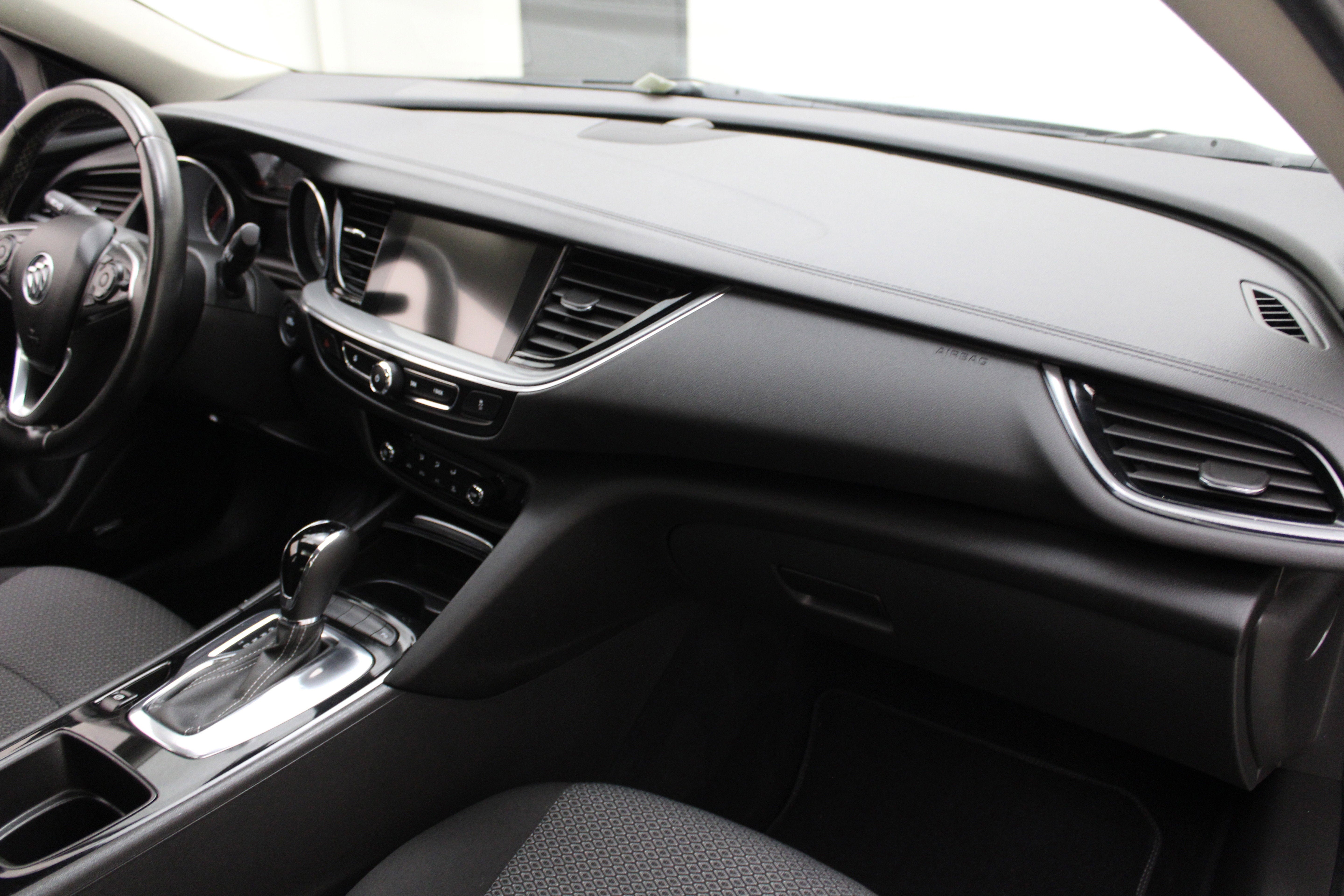 2018 Buick Regal Sportback Preferred